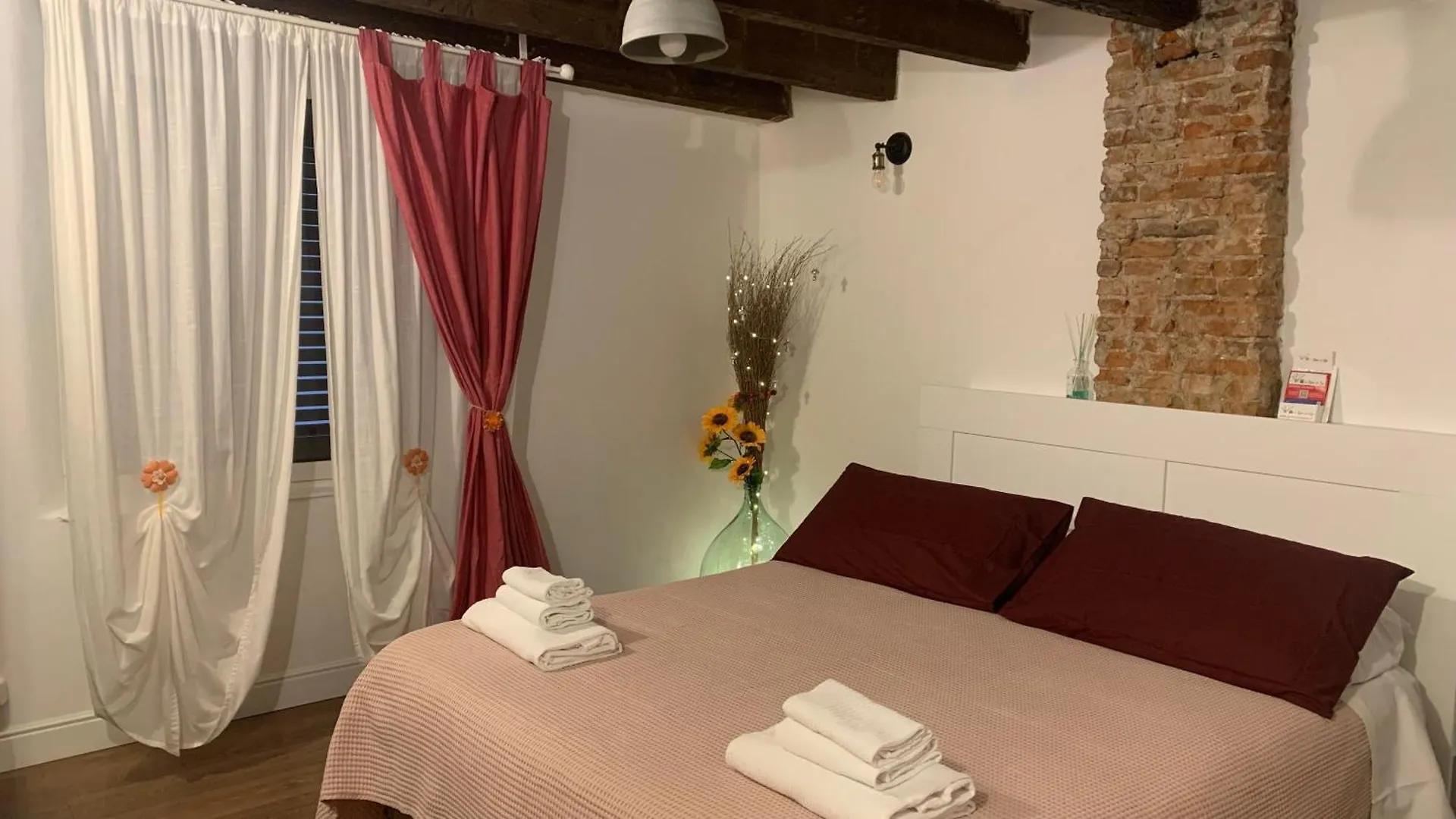 Casa Cimella, Un Nido Nel Cuore Del Porto Antico Cod Citra 010025-Lt-2629 Γένοβα